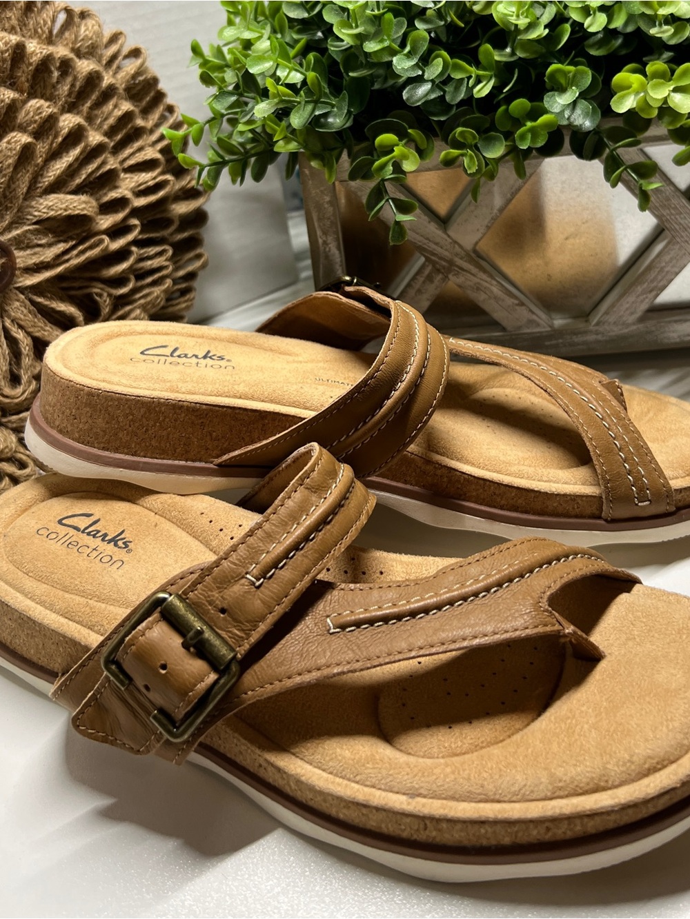 Women's Tan Leather Buckle Sandals
